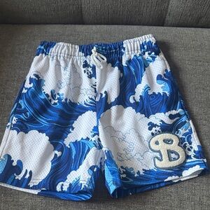 Authentic Bktsqd shorts- Youth L